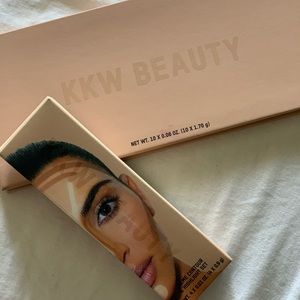 KKW Beauty bundle